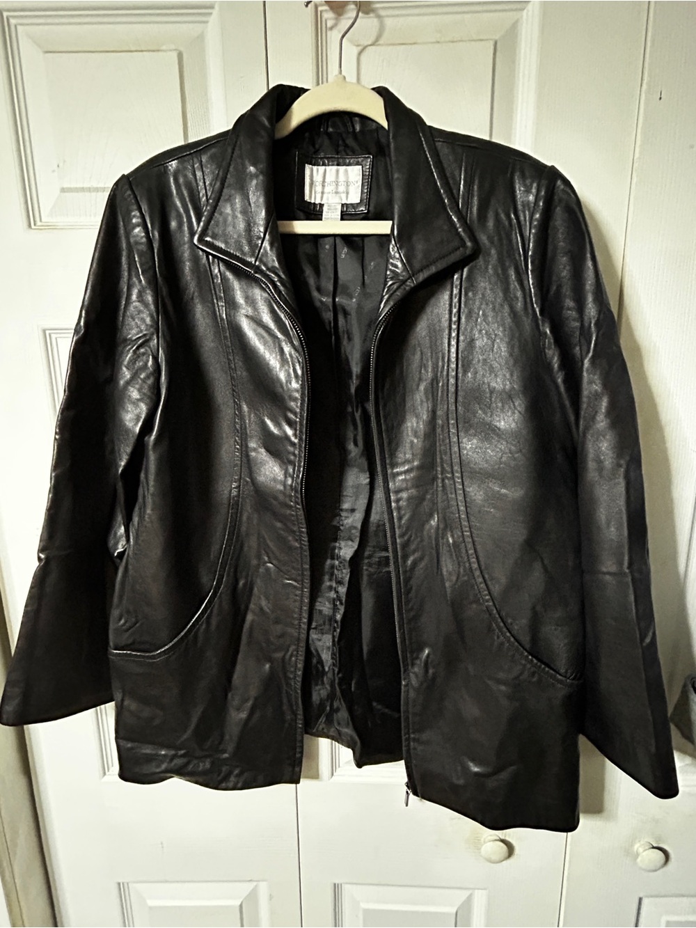 Women’s Black Genuine Lambskin Leather Zip-Front Jacket Sz M